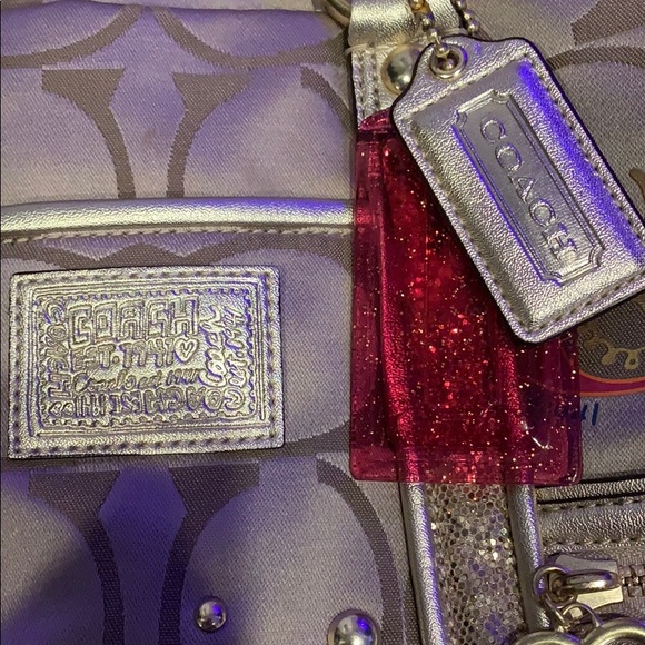 100% Authentic Patched Coach purse - Picture 2 of 4